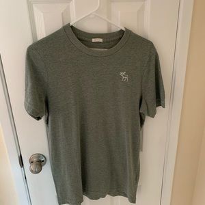 A&F Green Short sleeve Tee size large